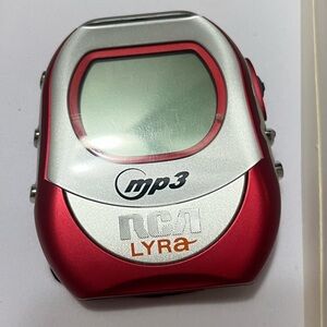 RCA Lyra MP3 Player Pro RD2011A FM Stereo Digital Audio Player Tested Works!